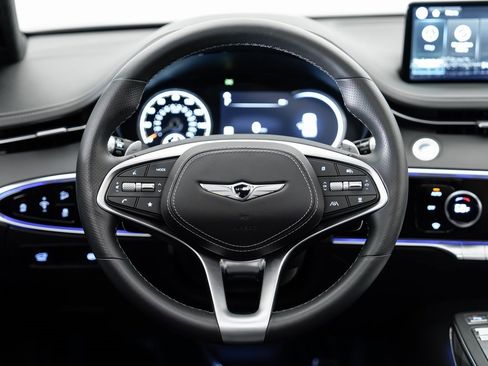 Used 2025 Genesis GV70 3.5T Sport w/ Sport Advanced Package image 12