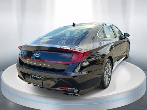Certified 2023 Hyundai Sonata SEL w/ Convenience Package image 4