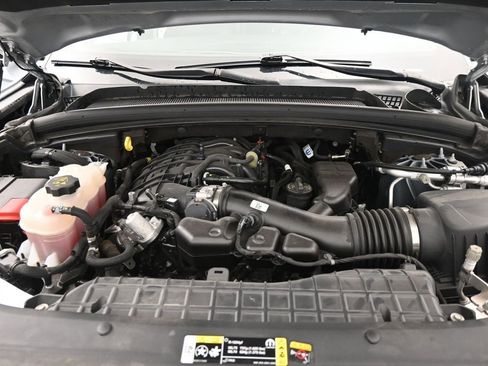 Used 2024 Jeep Grand Cherokee L Laredo AWD/4WD image 20