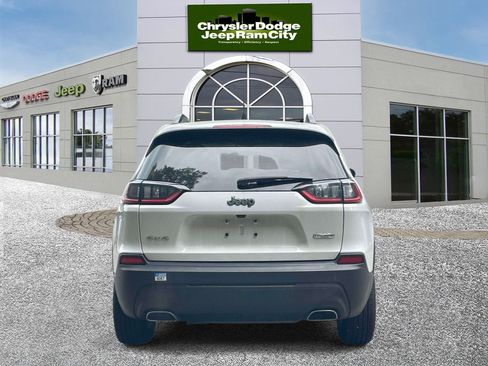 Used 2022 Jeep Cherokee Latitude Lux AWD/4WD image 6