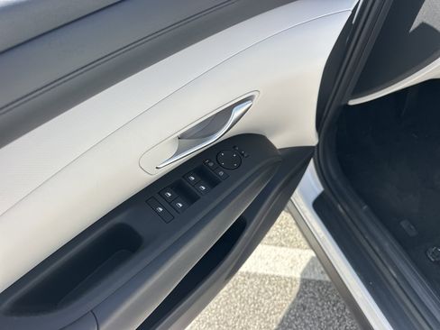 New 2026 Hyundai Tucson SE FWD image 15