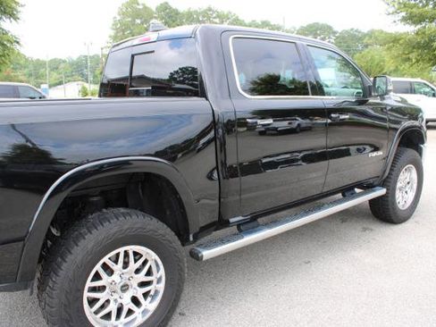 Used 2019 RAM 1500 Laramie image 8