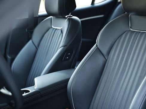 New 2026 Genesis G70 2.5T Prestige image 24