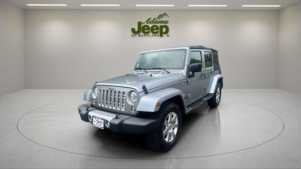 Used 2017 Jeep Wrangler Unlimited Sahara w/ Connectivity Group AWD/4WD image 1