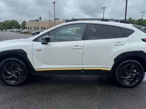 Used 2024 Subaru Crosstrek 2.5i Sport AWD/4WD image 4