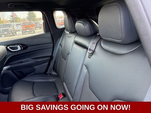 New 2026 Jeep Compass Latitude image 39