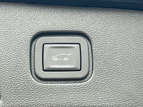 Used 2025 Chevrolet Blazer EV SS w/ Performance Package AWD/4WD image 39