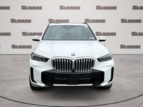 New 2026 BMW X5 xDrive50e AWD/4WD image 8