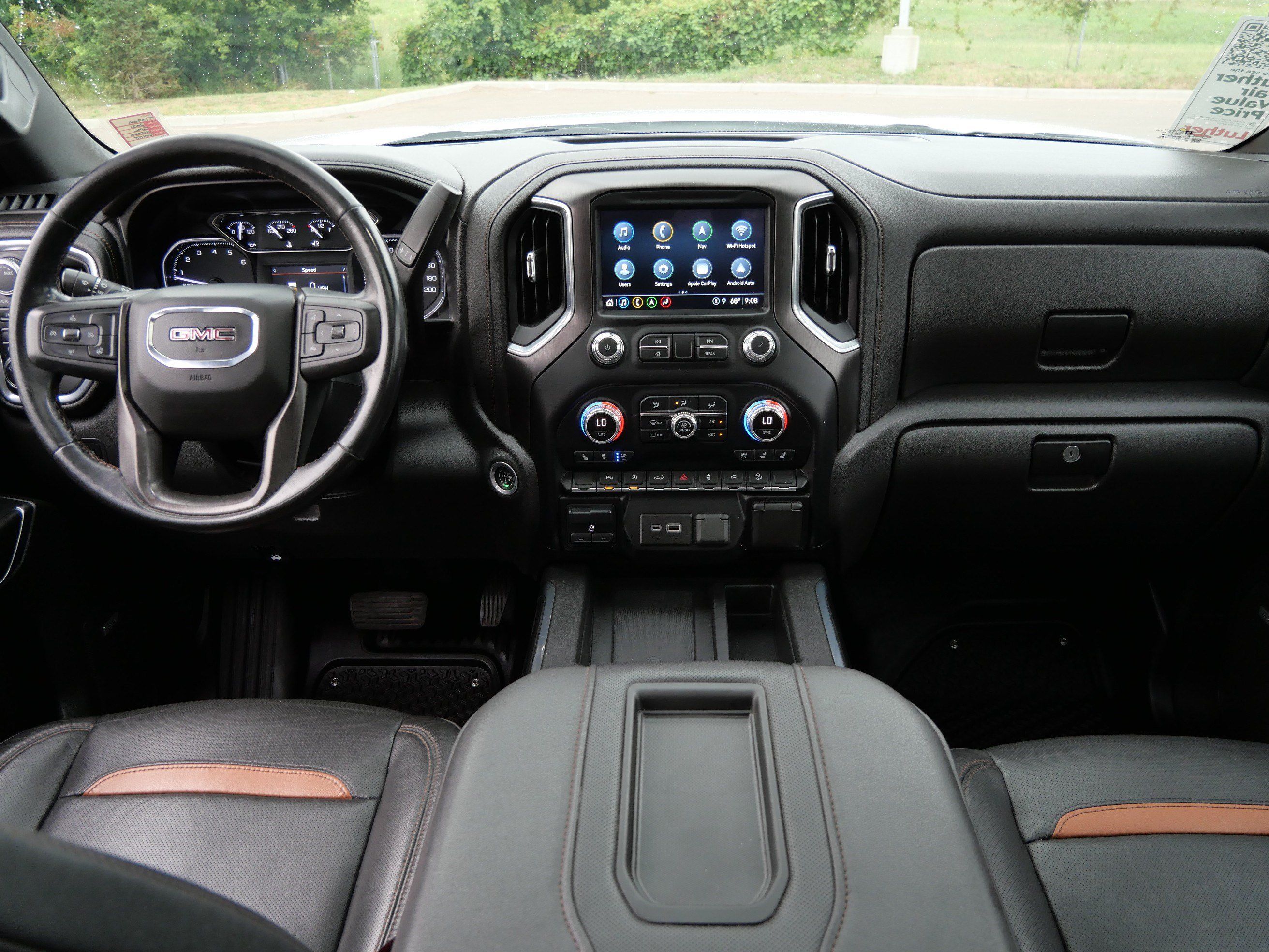 Certified 2021 GMC Sierra 1500 AT4 w/ AT4 Premium Package AWD/4WD image 10