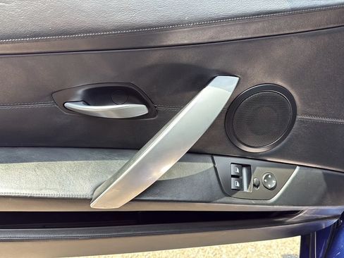 Used 2006 BMW M Roadster RWD image 14