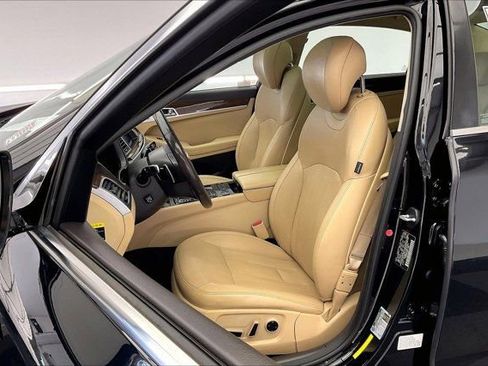 Used 2016 Hyundai Genesis 3.8 w/ Option Group 02 image 18