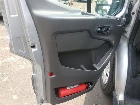 Used 2020 Ford Transit 350 XL image 6