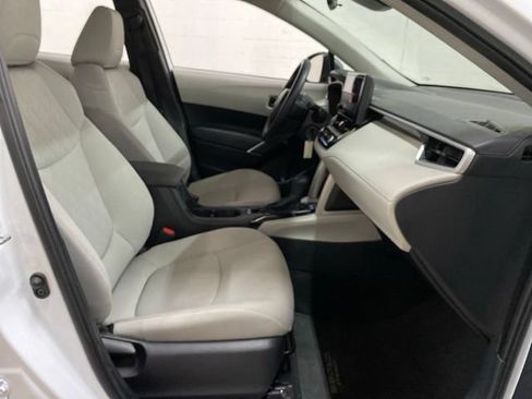 Used 2024 Toyota Corolla Cross L FWD image 24