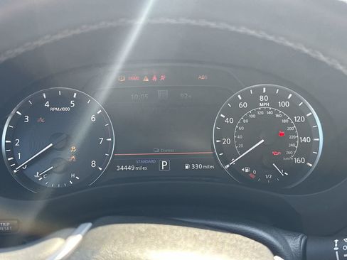 Used 2023 INFINITI QX50 Sport AWD/4WD image 23