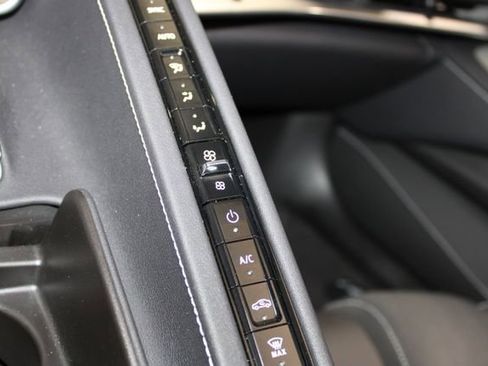 Used 2025 Chevrolet Corvette Z06 RWD image 26