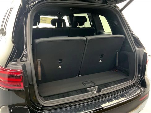 New 2026 Mercedes-Benz GLB 250 image 17
