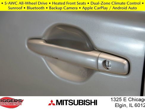 Used 2020 Mitsubishi Outlander SE image 13
