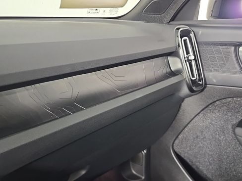 Certified 2023 Volvo XC40 Recharge Plus AWD/4WD image 28