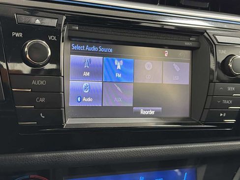 Used 2016 Toyota Corolla S image 18