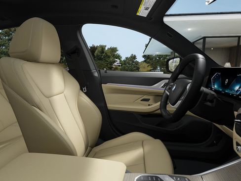 New 2025 BMW i4 eDrive40 image 9