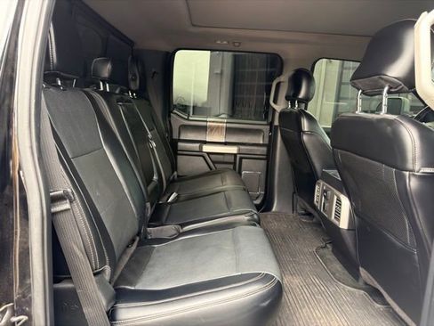 Used 2017 Ford F250 Lariat w/ Lariat Ultimate Package AWD/4WD image 11