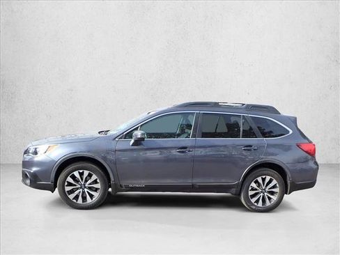 Used 2015 Subaru Outback 2.5i Limited image 2
