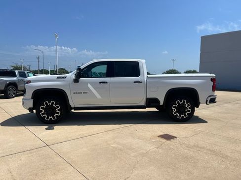 Certified 2024 Chevrolet Silverado 2500 LTZ w/ LTZ Plus Package AWD/4WD image 2
