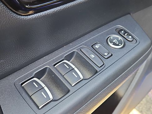 Certified 2023 Honda CR-V EX-L image 20