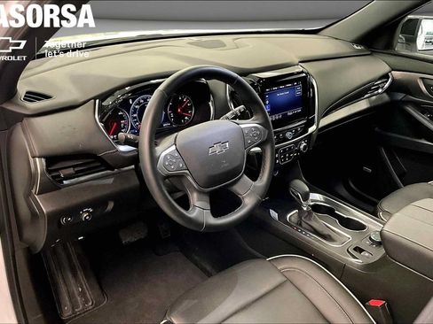 Certified 2023 Chevrolet Traverse Premier w/ Redline Edition AWD/4WD image 14