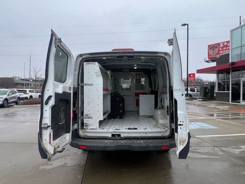 Used 2016 Ford Transit 250 130 Low Roof image 9