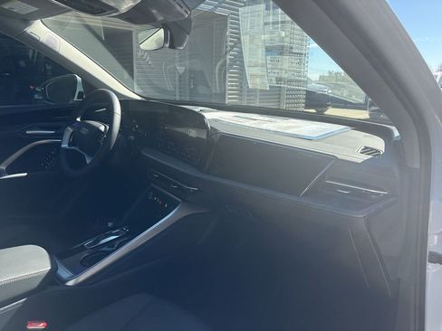 New 2025 Audi Q5 2.0T Premium Plus image 13