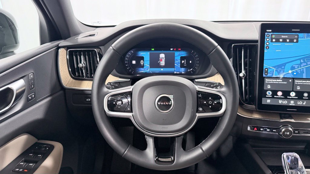 Certified 2026 Volvo XC60 B5 Plus AWD/4WD image 13