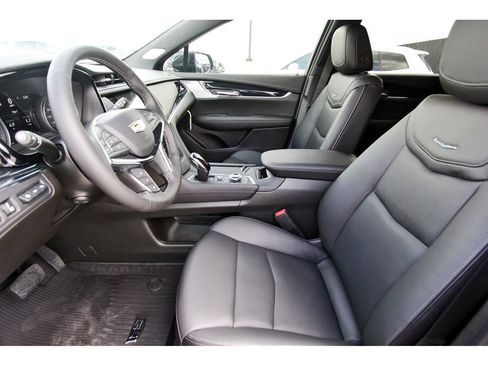 New 2025 Cadillac XT5 Premium Luxury w/ Technology Package image 6