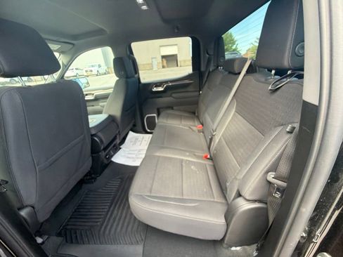 Used 2026 Chevrolet Silverado 1500 RST AWD/4WD image 39