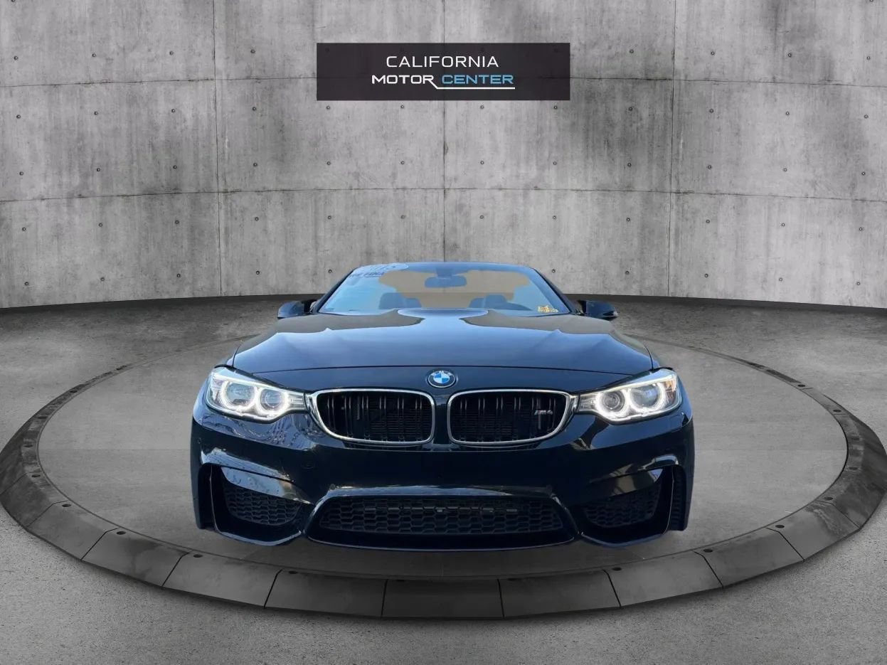 Used 2015 BMW M4 Convertible w/ Executive Package RWD image 2