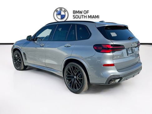 New 2026 BMW X5 sDrive40i w/ M Sport Package image 4