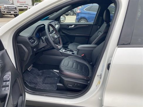 Used 2023 Ford Escape ST-Line Elite w/ Premium Technology Package AWD/4WD image 21