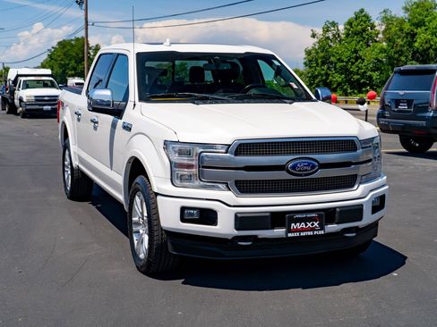 Used 2018 Ford F150 Platinum w/ Technology Package AWD/4WD image 2