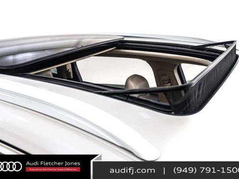 Used 2023 Lincoln Nautilus Reserve w/ Equipment Group 201A image 23