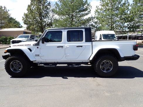 Used 2020 Jeep Gladiator Rubicon image 2