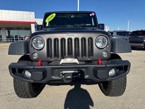 Used 2016 Jeep Wrangler Unlimited Rubicon image 9