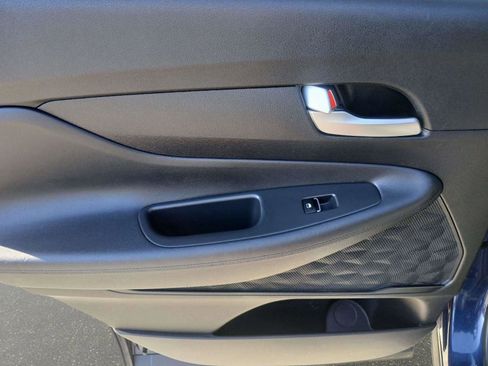 Used 2020 Hyundai Santa Fe SEL image 12