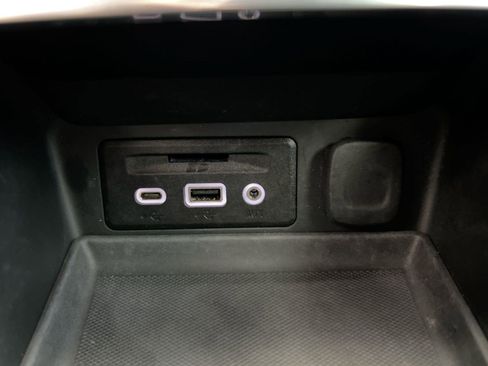 Used 2019 GMC Terrain SLT w/ Preferred Package image 32