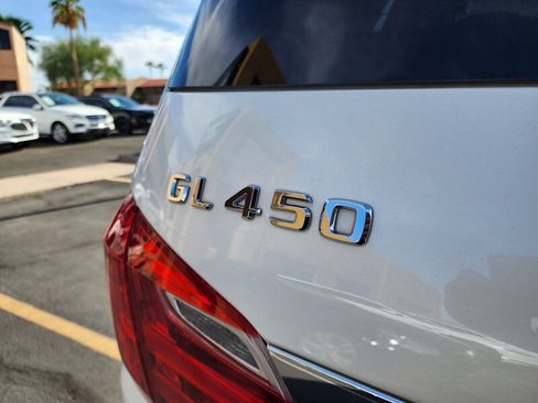 Used 2015 Mercedes-Benz GL 450 4MATIC w/ Lighting Package image 12