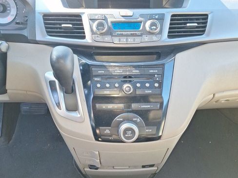 Used 2012 Honda Odyssey EX-L image 12