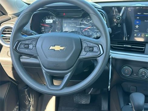 New 2026 Chevrolet Trax LS w/ LS Convenience Package image 6