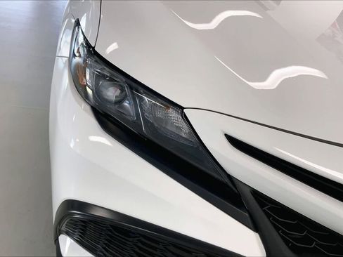 Used 2023 Toyota Camry SE image 31