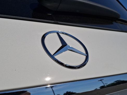 Certified 2026 Mercedes-Benz GLE 450 4MATIC image 32