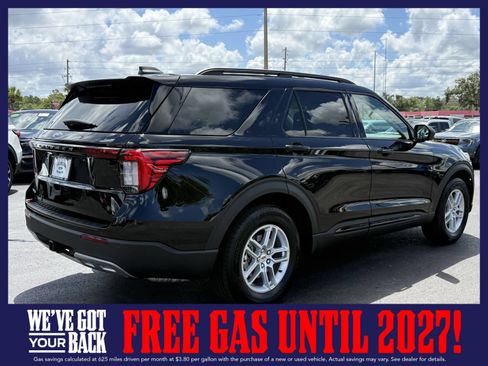 New 2026 Ford Explorer Active w/ Active Comfort Package RWD image 3
