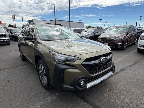 Used 2023 Subaru Outback Limited AWD/4WD image 2